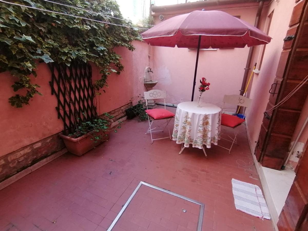 Biennale Flat Apartment Venesia Bagian luar foto